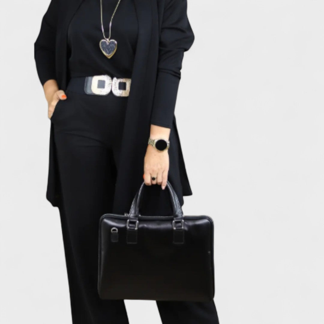 Gabriela - Tenue élégante